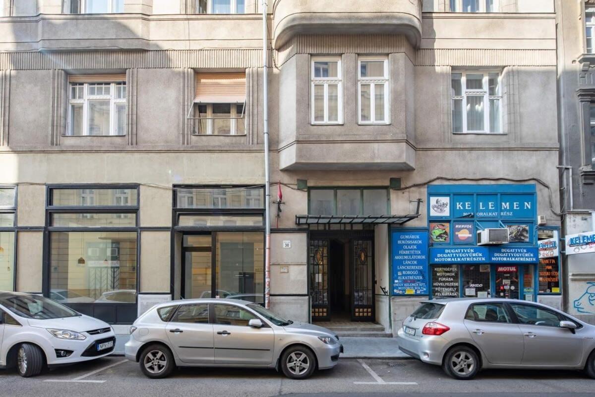 Central Room For Solo Traveller Budapeste Exterior foto